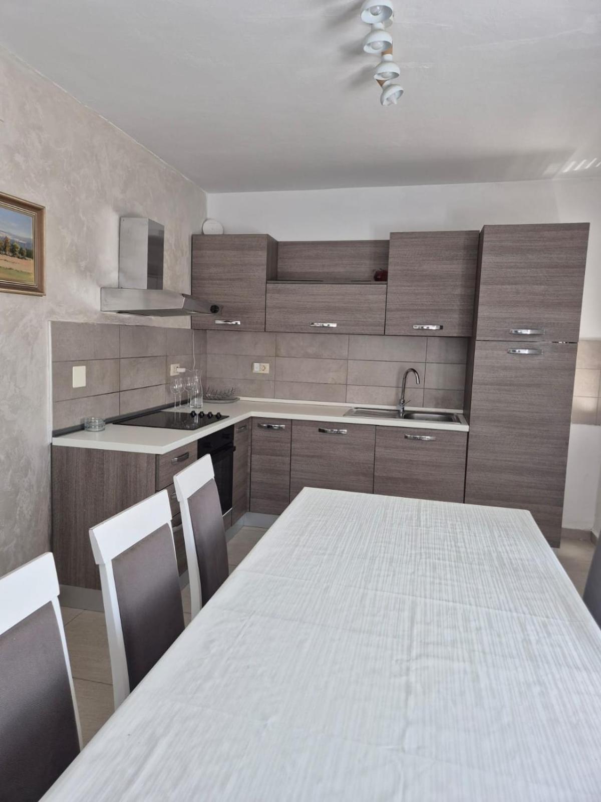 Apartments Tonci Tribalj Εξωτερικό φωτογραφία