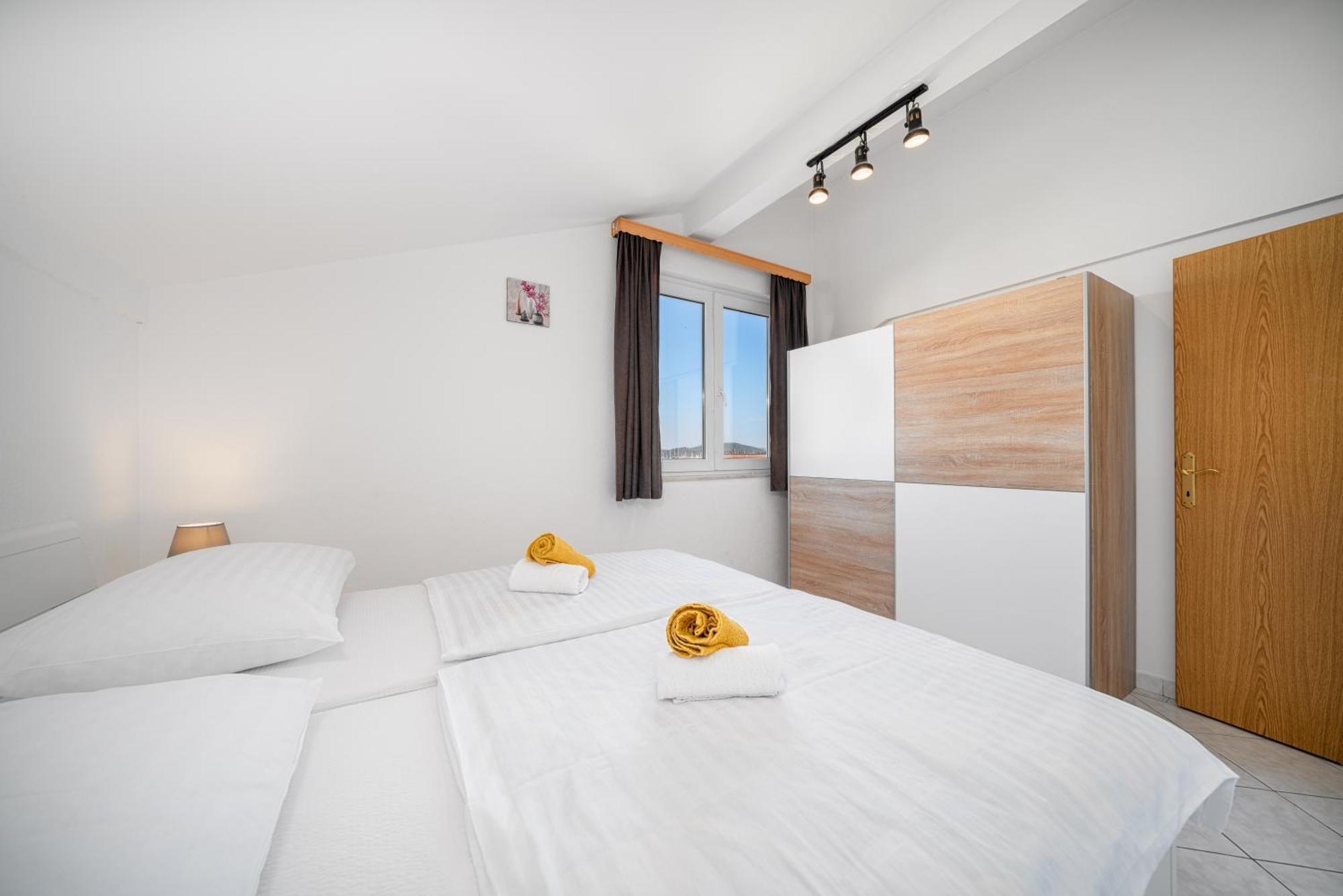 Apartments Tonci Tribalj Εξωτερικό φωτογραφία